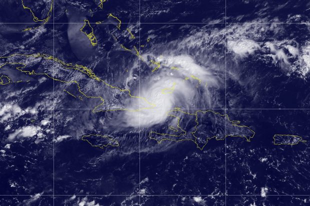 Uraganul Oscar se intensifică în Atlantic, în timp ce Australia se confruntă cu temperaturi extreme | VIDEO