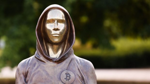 Cine este Satoshi Nakamoto, fondatorul Bitcoin? Regizorul Cullen Hoback susține că documentarul „Money Electric: The Bitcoin Mystery” scoate la suprafață adevărul