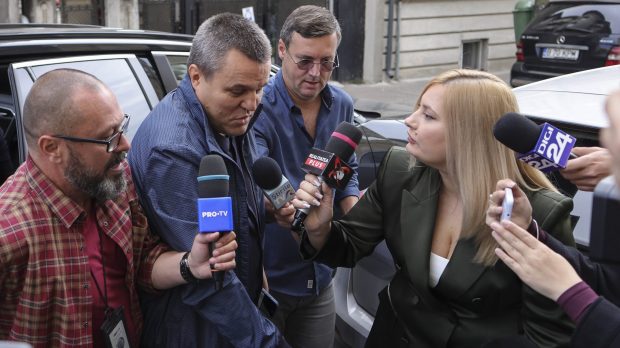 Senatorul Eugen Pîrvulescu, bănuit de implicare într-o mită de 60.000 de euro pentru obținerea unui certificat ORNISS la CNI