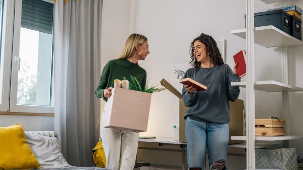 Șapte universități din România vor primi 43 de milioane de euro pentru modernizarea căminelor studențești