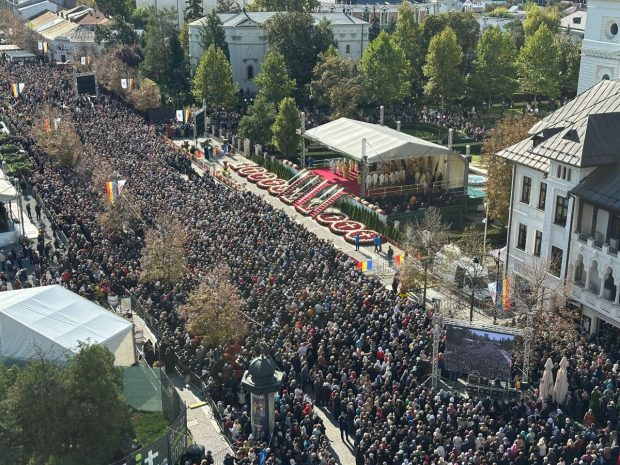 Spațiile de cazare din Iași, aproape complet ocupate pentru pelerinajul de Sfânta Parascheva, hotelurile de lux sunt pline