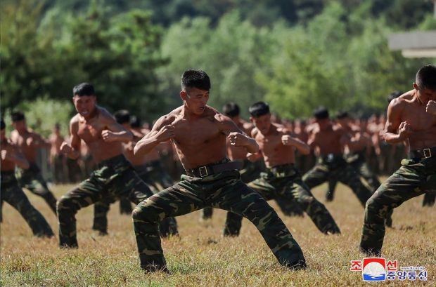Câteva mii de soldați din Coreea de Nord vor fi trimiși în prima linie, ca infanterie de asalt, în războiul din Ucraina. Acum se antrenează în Rusia