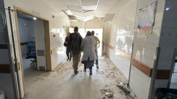 OMS a pierdut contactul cu ultimul spital din Fâșia Gaza la care mai avea acces, în urma unui atac israelian