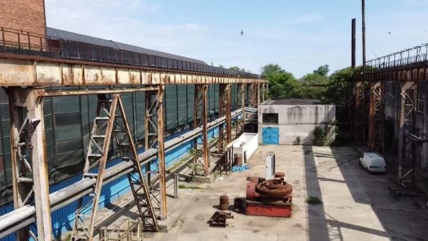 Fabrica Titan Mașini Grele, fosta IMUAB, este scoasă la vânzare. Zona prezintă un interes imobiliar ridicat