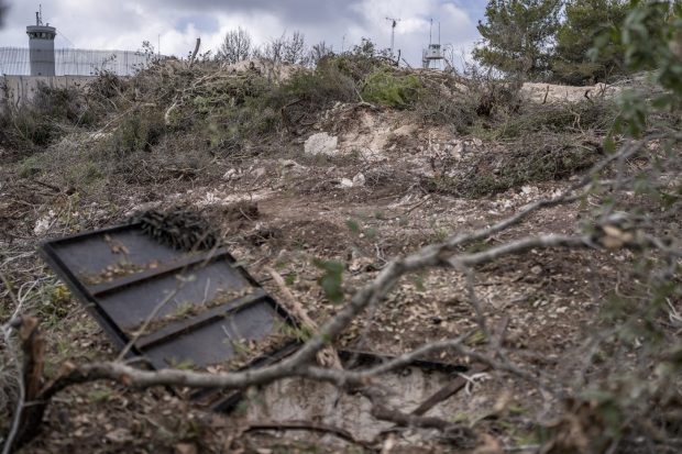 Armata israeliană prezintă imagini din tuneluri săpate de Hezbollah lângă posturi ale „Căștilor albastre”: „Bârlog de teroriști” | VIDEO