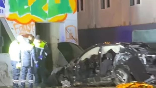 Un șofer de 22 de ani a murit pe șoseaua București- Ploiești, unde s-a izbit violent de pasarela de la Academia de Poliție