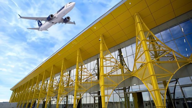 Aeroportul din Cluj-Napoca a introdus o nouă taxă de 5 euro pentru fiecare pasager