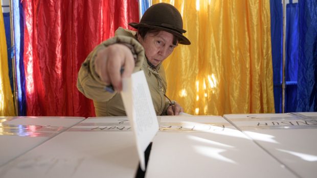 Prezență de 328% într-o secție de vot în primul tur al alegerilor prezidențiale