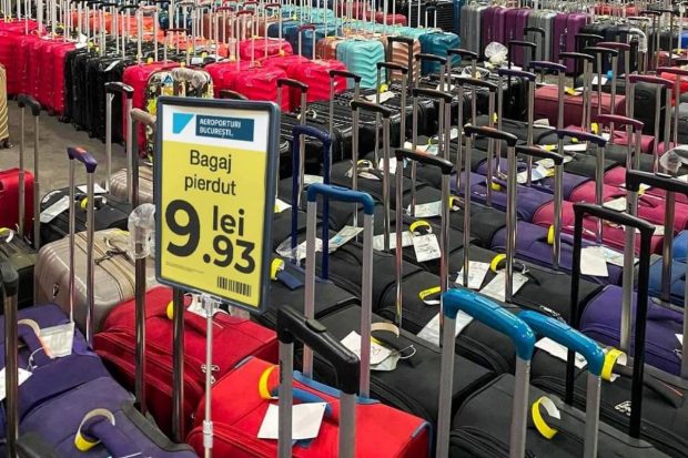 Bagaje pierdute, vândute la 9,9 lei, noua escrocherie de pe Facebook. Aeroportul Otopeni: „Este o înșelăciune”