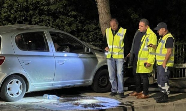O adolescentă româncă a murit pe bancheta din spate a mașinii condusă de un iordanian de 16 ani, pe o stradă din Larnaca