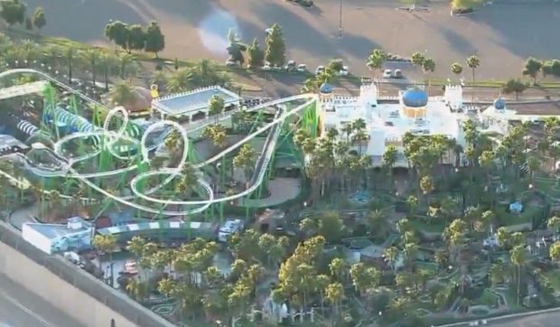 Un bărbat sare dintr-un roller coaster în Arizona pentru a-și salva viața VIDEO