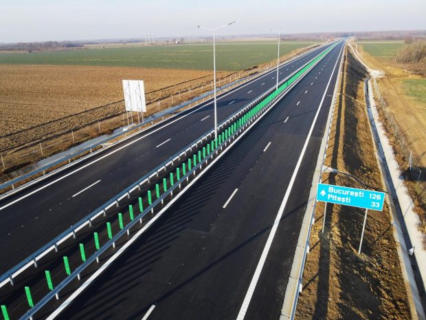 Două tronsoane de pe Drumul Expres DEx12 Craiova-Pitești sunt deschise traficului începând de astăzi