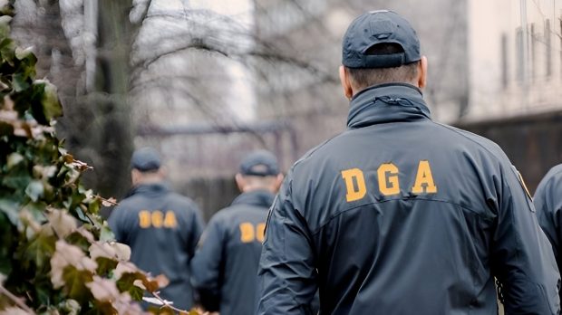 Ofițer DGA reabilitat de judecători după ce a fost penalizat pentru „comportament neprincipial” față de șeful Poliției Timiș. Glumele care au dus la proces