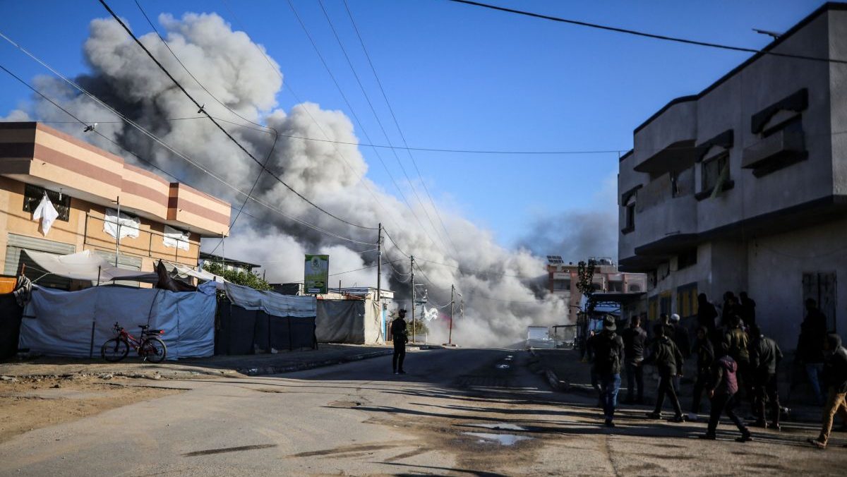 Israelul și Hezbollah se acuză reciproc că au încălcat acordul privind încetarea focului