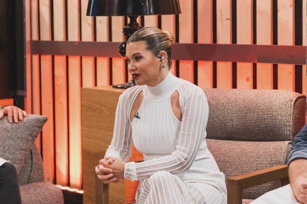 Cât costă rochia albă purtată de Gina Pistol la MasterChef 2024. Prezentatoarea e îmbrăcată de stilistul Hilke Muslim