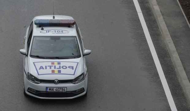 Un bărbat din Craiova a fost reținut pentru nerespectarea ordinului de protecție. Individul și-a bătut soția și a fost denunțat de fiica sa