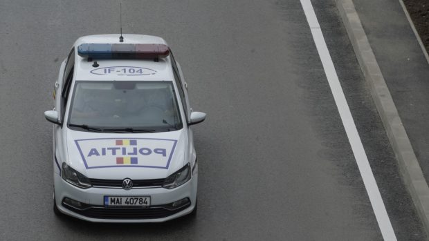 Un bărbat din Ploiești și-a spionat fosta iubită luni întregi. A montat dispozitive de urmărire pe mașina femeii 