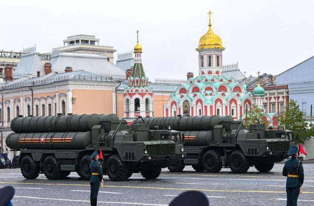 Rusia a livrat rachete antiaeriene în Coreea de Nord, în schimbul trupelor trimise de Phenian, anunță Seulul