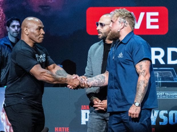 Cât costă cel mai scump bilet la meciul de box de 80 de milioane de dolari dintre Mike Tyson și Jake Paul. Lupta se vede în direct pe Netflix