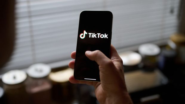 TikTok nu a răspuns Autorității Electorale, care a anunțat nereguli înaintea alegerilor prezidențiale, spune ANCOM