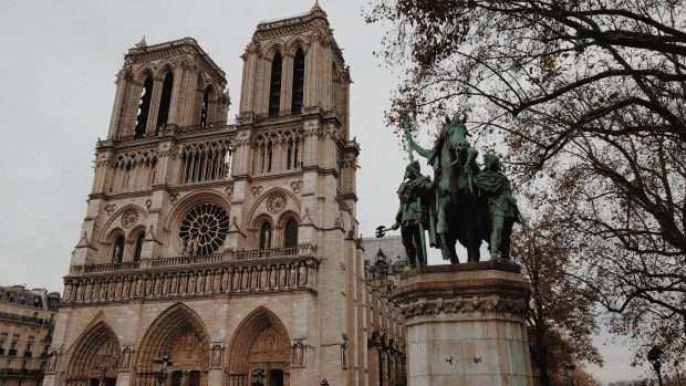 Catedrala Notre-Dame își redeschide ușile la 5 ani după incendiu: „Oamenii vor vedea splendoarea și forța voinței colective”