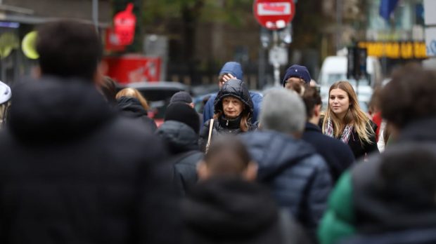 Românii, printre cei mai zgârciți oameni din lume, conform „World Giving Index 2024”
