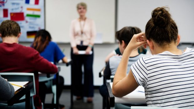 Ministerul Educației a publicat modelele de subiecte pentru Evaluarea Națională 2025 