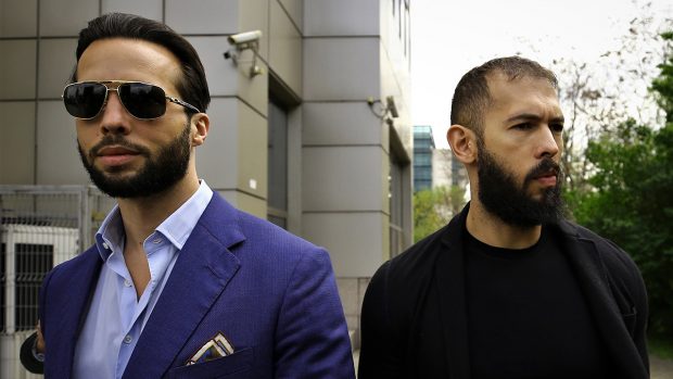 Ce s-a ales de dosarul fraților Tate, acuzați că racolau tinere pe TikTok pentru a le exploata pe OnlyFans