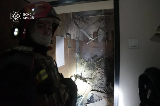 Explozii în mai multe oraşe, inclusiv la Kiev. Polonia şi-a mobilizat avioanele după atacul masiv cu rachete rusești