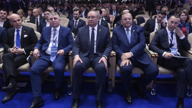 Rareș Bogdan, Lucian Bode și Gheorghe Flutur, înlocuiți din conducerea PNL după demisia lui Nicolae Ciucă