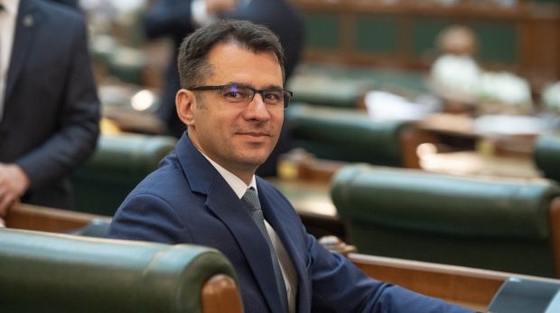 Ștefan Pălărie, USR: Acum avem o șansă mare – să ne luăm înapoi sistemul de educație! Pentru toți, nu doar pentru unii!