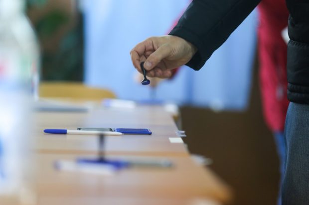 Live Text Prezenţa la vot alegeri prezidenţiale 2024 – turul 1. Călin Georgescu pe primul loc după numărarea voturilor din 4/5 din secții
