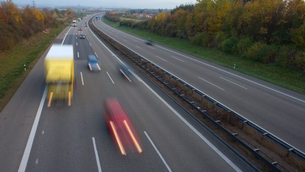 Cel mai dificil lot al secțiunii montane a Autostrăzii Unirii, scos la licitație. Cât costă realizarea a 31,5 km de autostradă