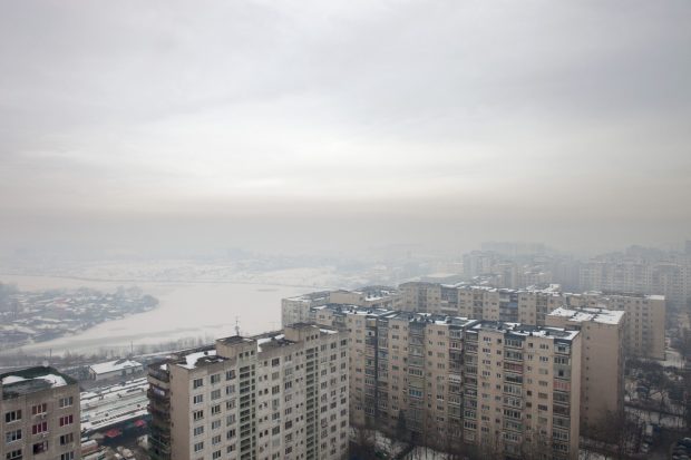 Ce este inversiunea termică, fenomenul rar care a pus stăpânire pe România în aceste zile