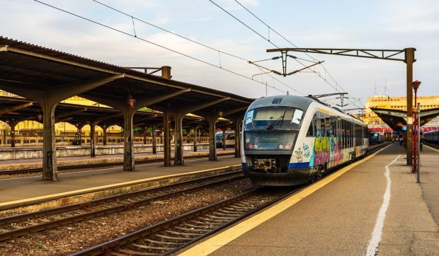 CFR-iştii ameninţă cu oprirea activităţii. Ce vor să obțină, de la 1 februarie, sindicaliștii de la transporturi feroviare