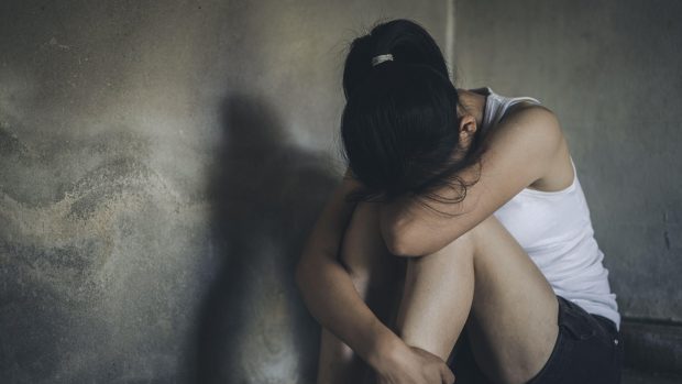 Încă o femeie, victimă a violenței domestice, va primi un voucher de 10.000 lei de la stat