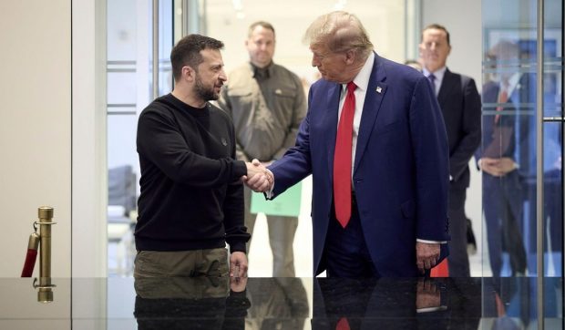 „Războiul se va termina mai devreme” cu Donald Trump preşedinte al SUA, afirmă Volodimir Zelenski