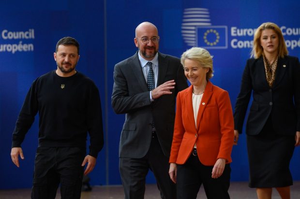 Polonia anunță „negocieri cruciale” privind războiul ruso-ucrainean, săptămâna viitoare. România nu trimite pe nimeni