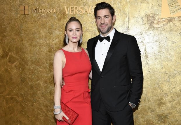 Cum a reacționat Emily Blunt când a aflat că soțul ei, actorul John Krasinski, a fost desemnat cel mai sexy bărbat în viață: „Nu e deloc ciudat”