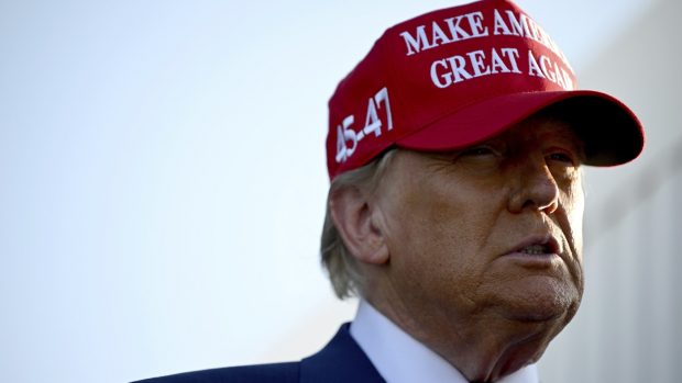 Guvernatorii, procurorii generali și grupurile de interese din SUA își dezvoltă strategiile anti-Trump: „Îl vom da în judecată, e simplu”