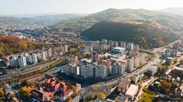 Candidați județul Caraș-Severin alegeri parlamentare 2024. Cine candidează în Caraș-Severin la Camera Deputaților și Senat