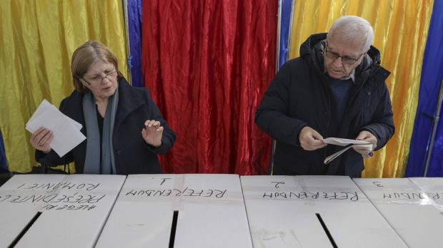 LIVE TEXT Alegeri prezidențiale 2024, turul 1. Prezența la vot a depășit 50%. A fost mai bună decât în 2019