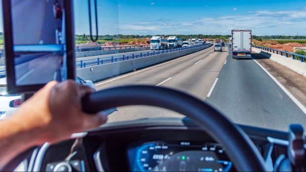 Șoferul român de TIR care a ucis un coleg, tot român, într-o zonă industrială din Belgia, n-a fost condamnat: „Accident în punctul mort”
