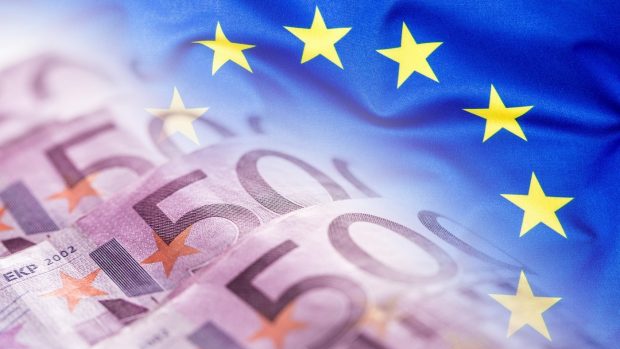Republica Moldova schimbă moneda de referinţă de la dolar la euro: „Nu este doar o măsură tehnică, ci un simbol”
