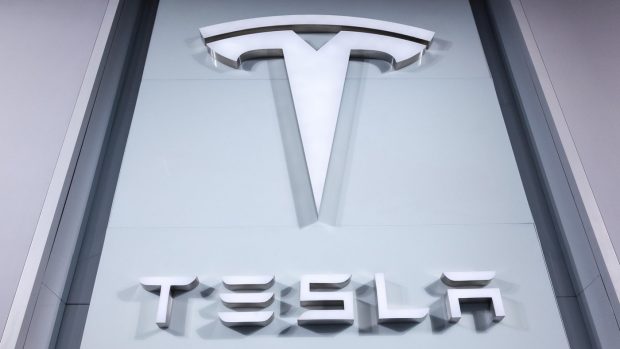 Tesla atinge o capitalizare de n trilion de dolari după victoria lui Donald Trump. Acțiunile au crescut cu 29% într-o săptămână