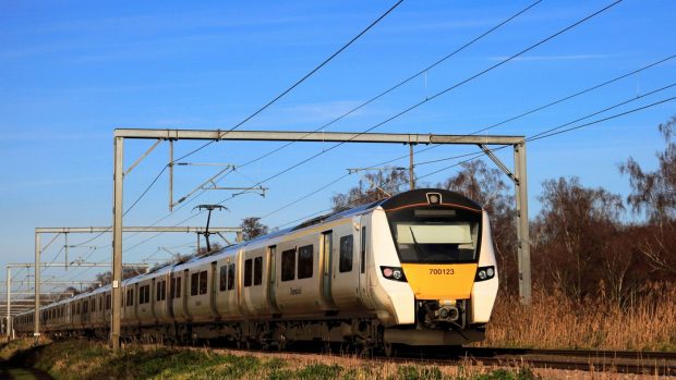 Ministerul Transporturilor cumpără 23 de locomotive electrice noi, care pot atinge viteza de 160 km/h