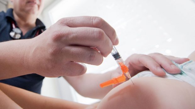 Povestea unei mame care a decis să-și protejeze copiii cu ajutorul vaccinului HPV: „Nu vreau să mai văd durerea aceea din nou!”
