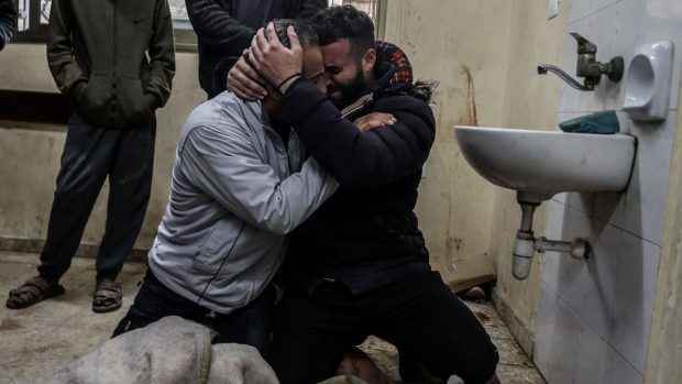 Loviturile militare israeliene au ucis cel puțin 25 de palestinieni în Gaza, în ultimele ore, spun autoritățile