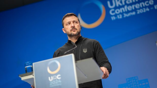 Volodimir Zelenski a povestit ce a vorbit cu Donald Trump, pe care l-a sunat după ce acesta a câștigat alegerile din Statele Unite