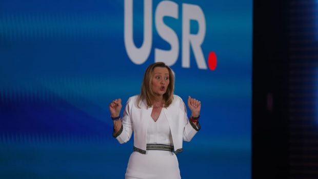 Elena Lasconi cere autorităților să verifice dacă alegerile prezidențiale 2024 sunt amenințate de dezinformare: „Nu putem permite ca tacticile ruseşti să pătrundă atât de tare în procesul electoral”